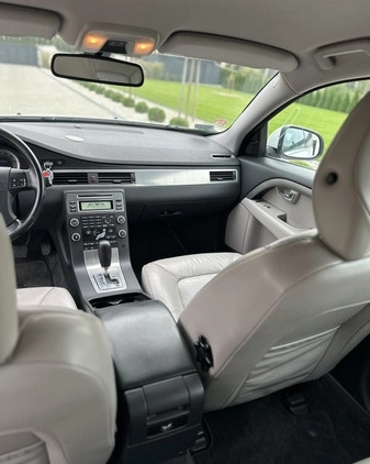 Volvo V70 cena 20000 przebieg: 357000, rok produkcji 2008 z Łódź małe 137
